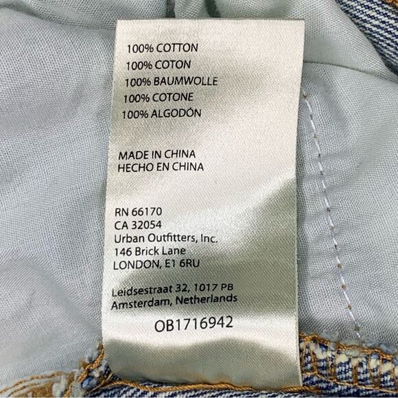 BDG Demin Skirt 5 Working Pocket Fly Zipper Closure Raw Hem Med Wash Size SX - Picture 14 of 14